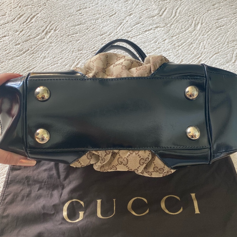 Authentic GUCCI GG Canvas Full Moon Tote Bag - Picture 6 of 11